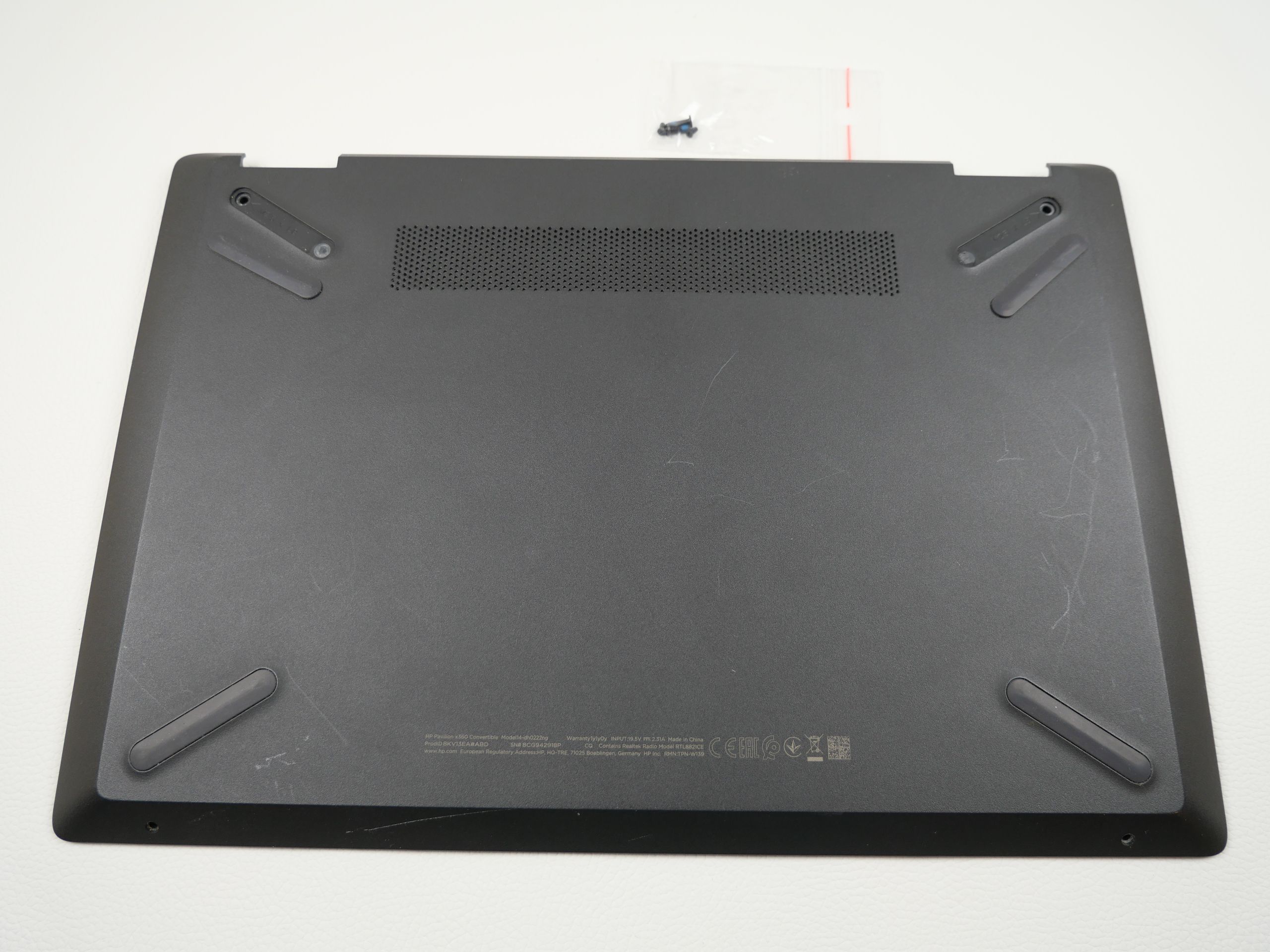 hp-pavilion-x360-14-dh0222ng-case-bottom-333-2