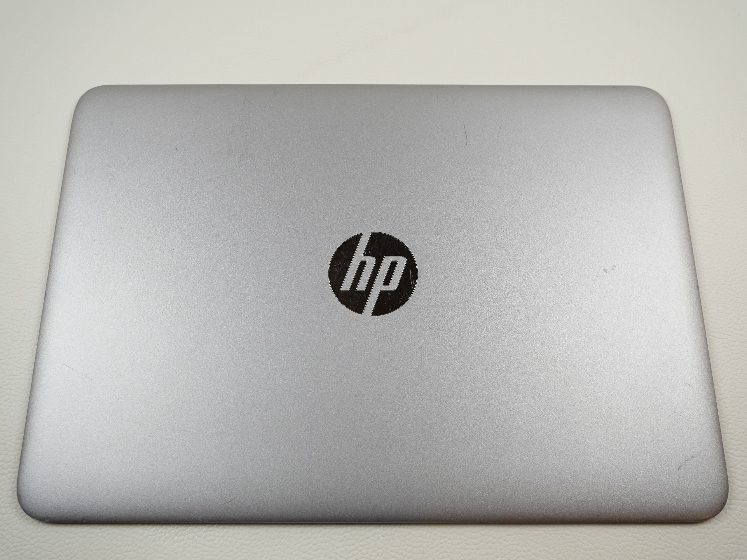 hp-elitebook-820-g4-top-lid-back-cover-1567-1